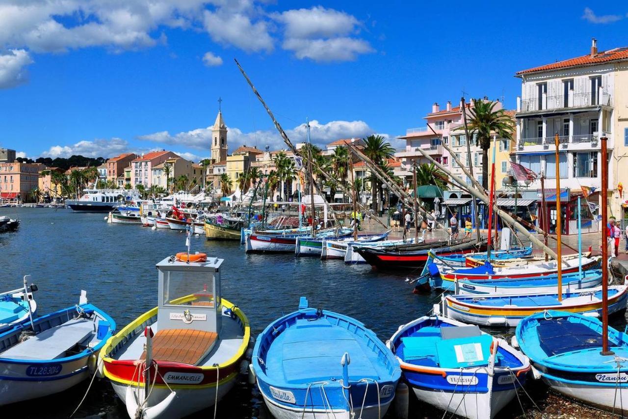 Sanary Sur Mer Appartement 30M2 T2 Avec Terrasse Piscine 10Min A Pied De La Plage Luaran gambar